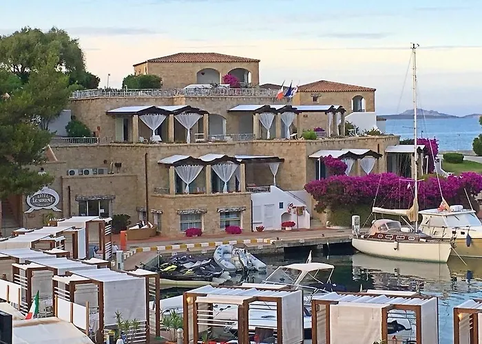 Le Sirene Hotel Portisco