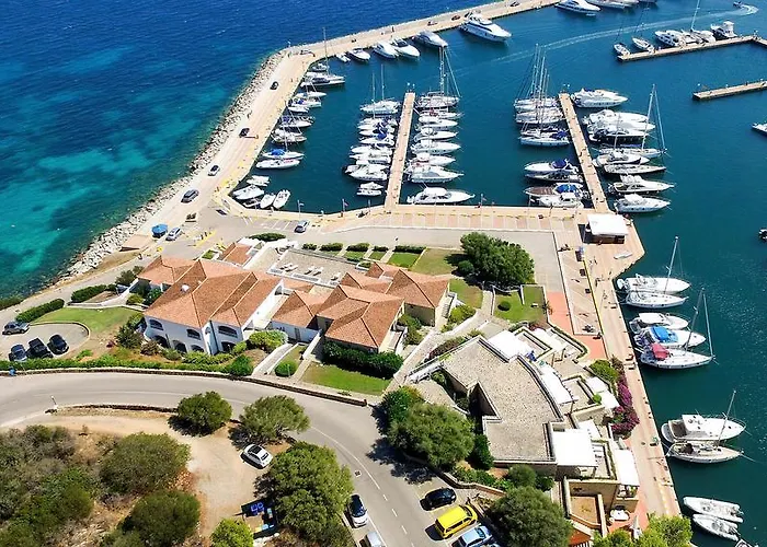 Le Sirene 3* Portisco