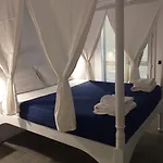 Le Sirene Hotel Portisco