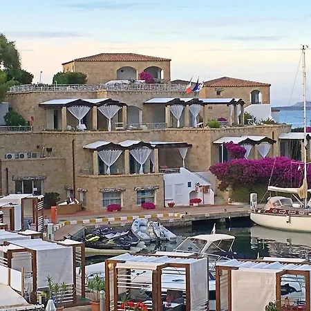 Le Sirene Otel Portisco