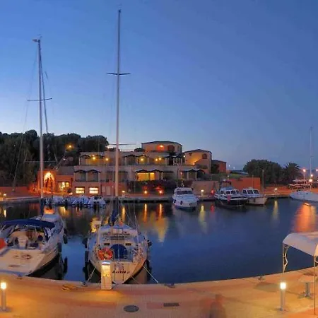 Le Sirene 3* Portisco