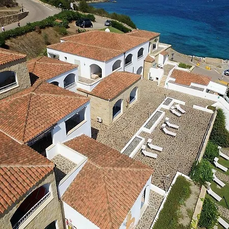 Le Sirene Hotel Portisco
